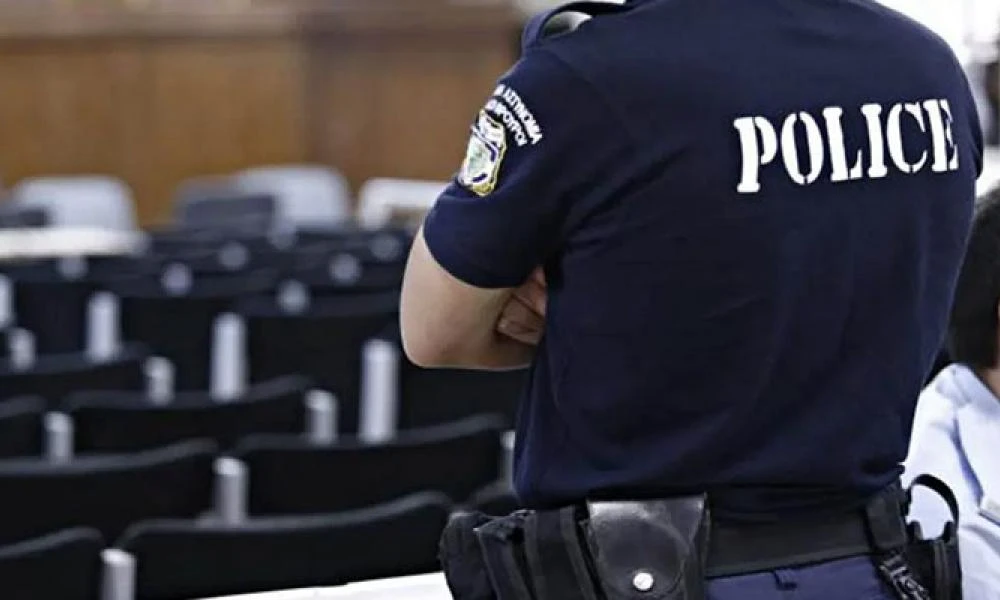 Κέρκυρα: 29χρονη Ελληνίδα "πέρασε" ναρκωτικά σε κρατούμενο